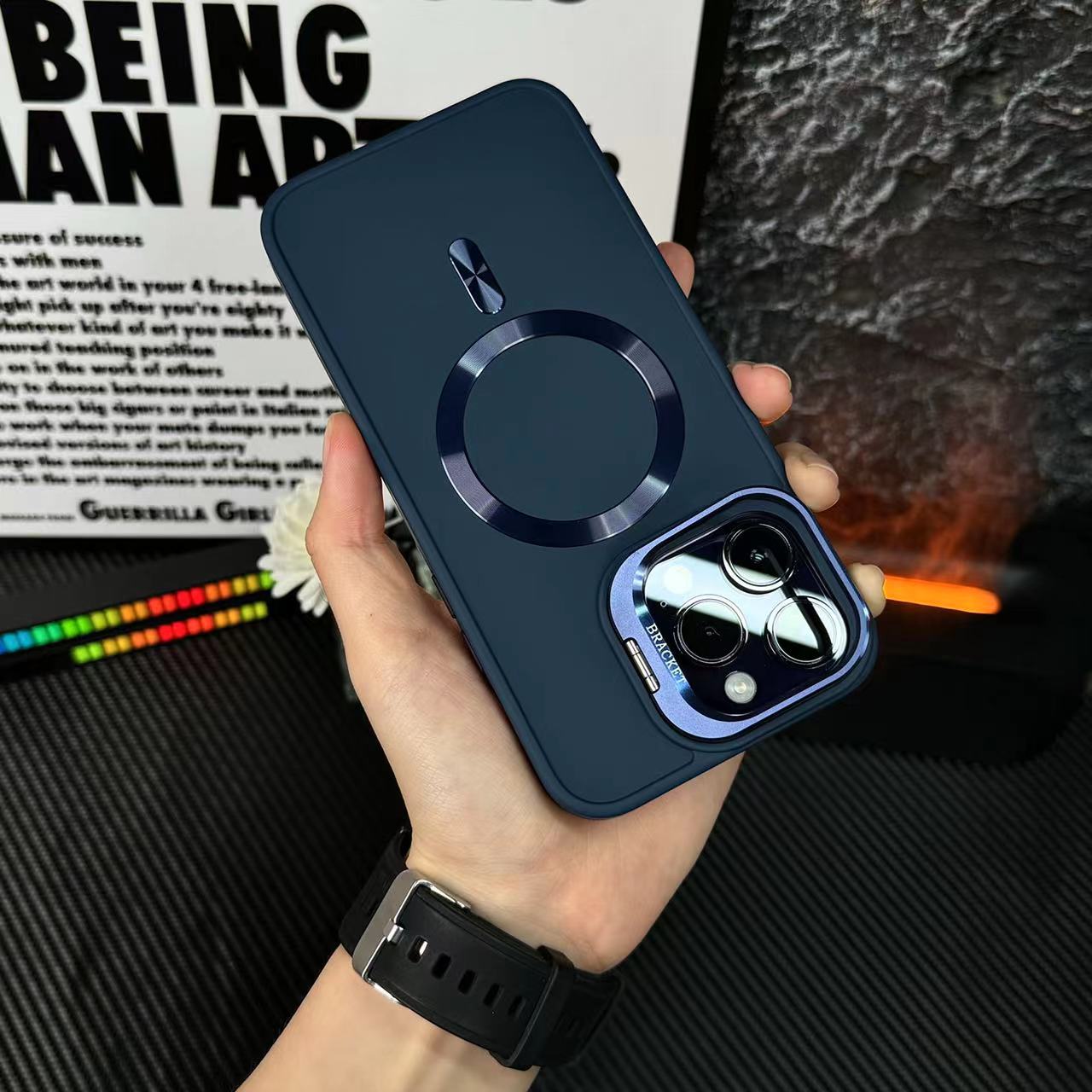 Apple 15/14/13/12 Frosted lens film bracket magnetic suction case, anti-fall mobile phone case