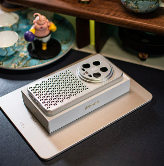 Xiaomi 14Ultra new metal aromatherapy mobile phone case aluminum alloy lens full package anti-fall heat dissipation high-end protection