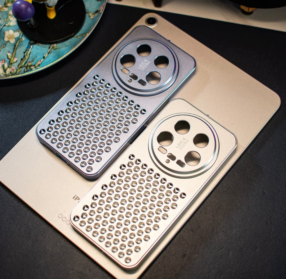 Xiaomi 14Ultra new metal aromatherapy mobile phone case aluminum alloy lens full package anti-fall heat dissipation high-end protection
