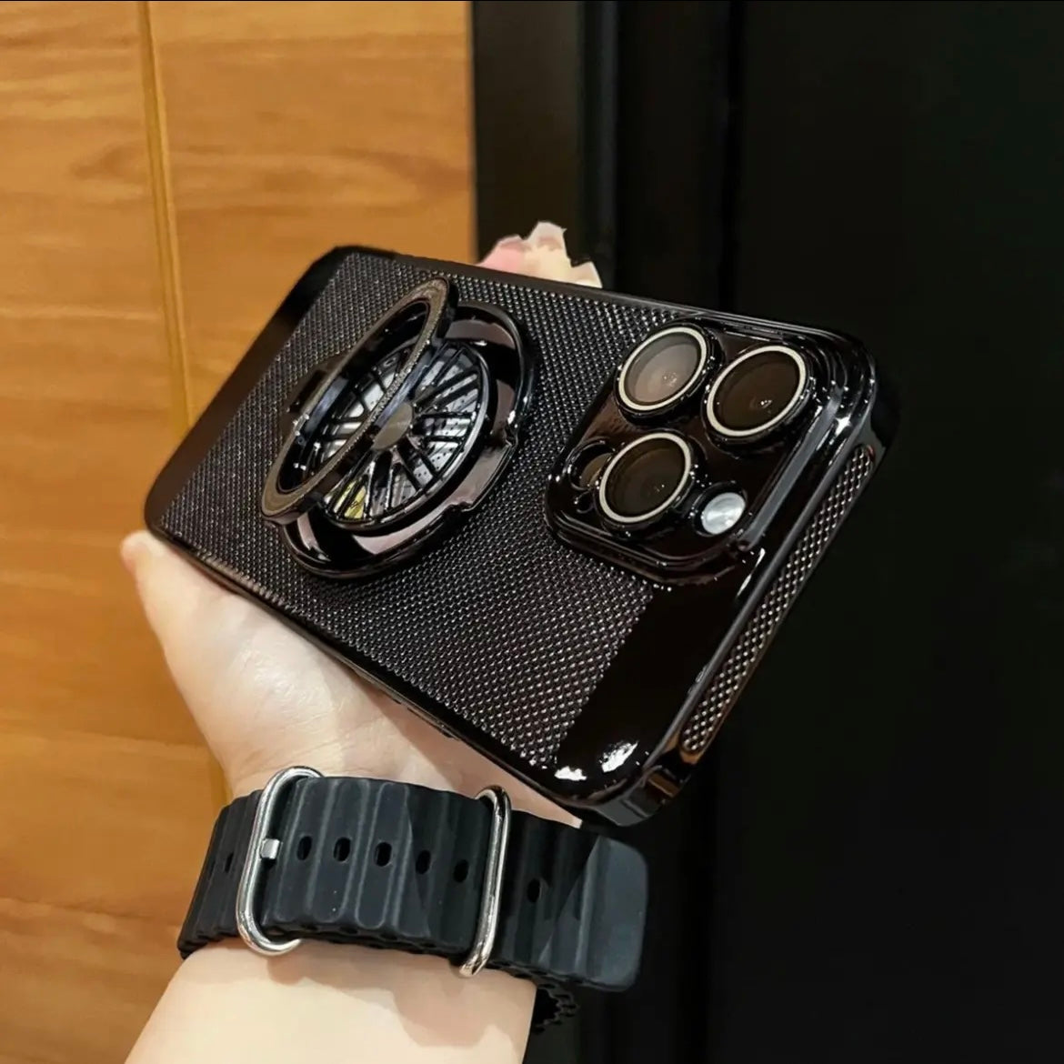 Apple 16-11 shell rotating gyroscope bracket honeycomb heat dissipation ultra-thin