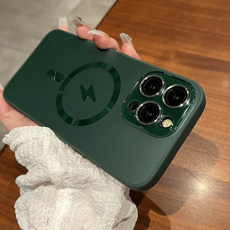 Yubo is suitable for Apple 16-11 mobile phone case magnetic charging full coverage frosted lens film