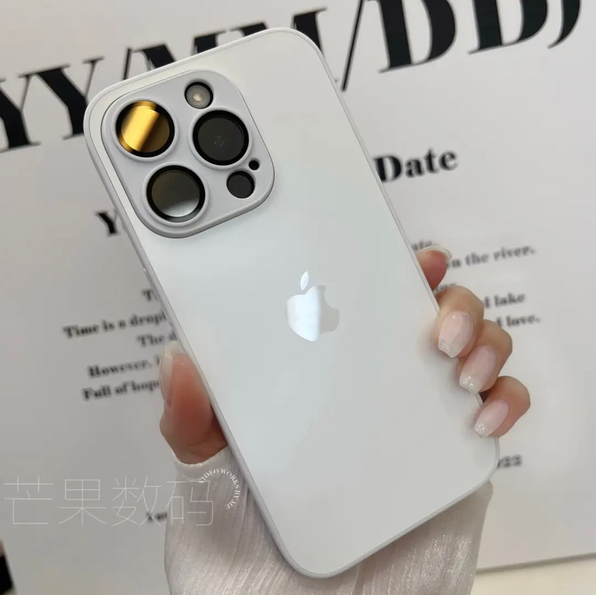 يأتي جهاز Apple 11-16 مع فيلم عدسة 2024 Internet Celebrity AG حافظة الهاتف المحمول المجمد منتج عالي الجودة