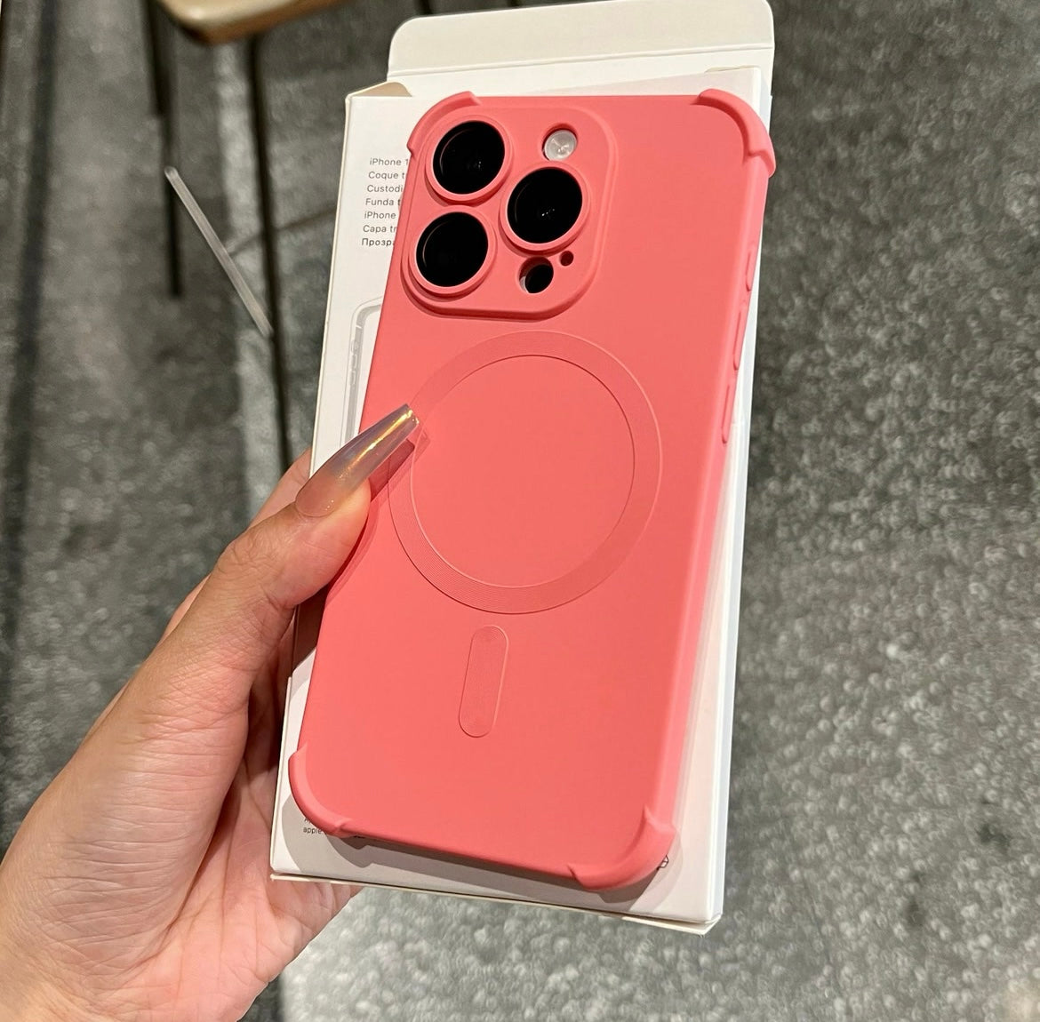 Magnetic charging iPhone 16/12 mobile phone case with four corners to prevent falling and fully covered with silicone