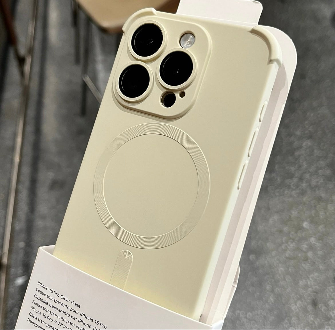 Magnetic charging iPhone 16/12 mobile phone case with four corners to prevent falling and fully covered with silicone