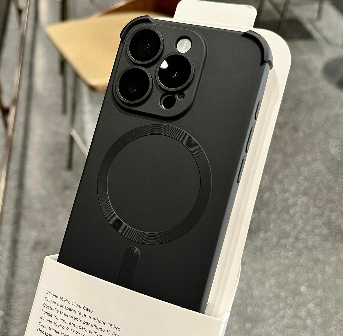 Magnetic charging iPhone 16/12 mobile phone case with four corners to prevent falling and fully covered with silicone