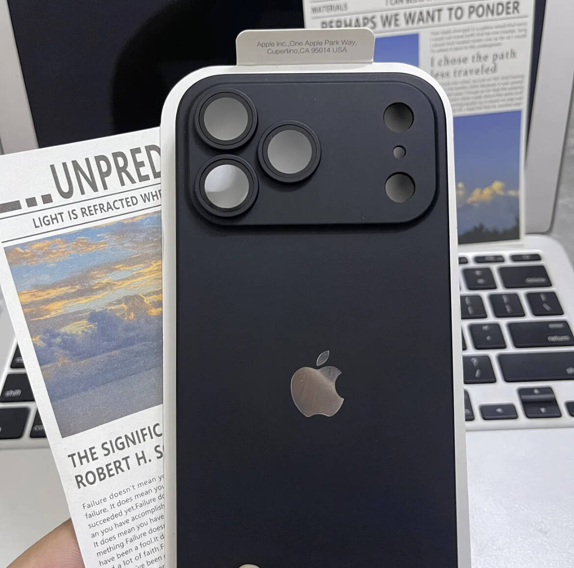 iPhone 17-11 Premium Ultra-thin Frosted Case