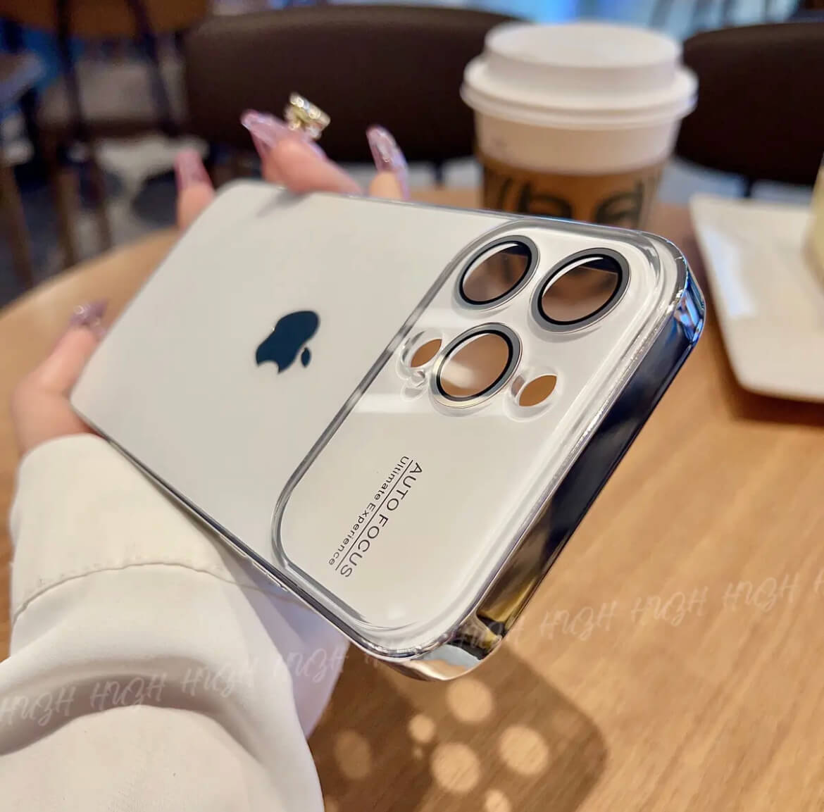 iPhone 16-11AG Glass Backplane Lens Integrated Phone Case