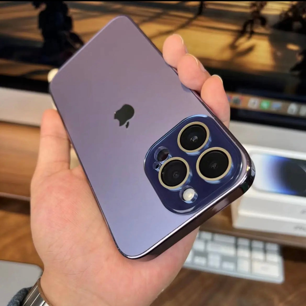 Apple 17/16/15/14/13/12/11 Nano AG Matte/Lens Film iPhone Protective Case