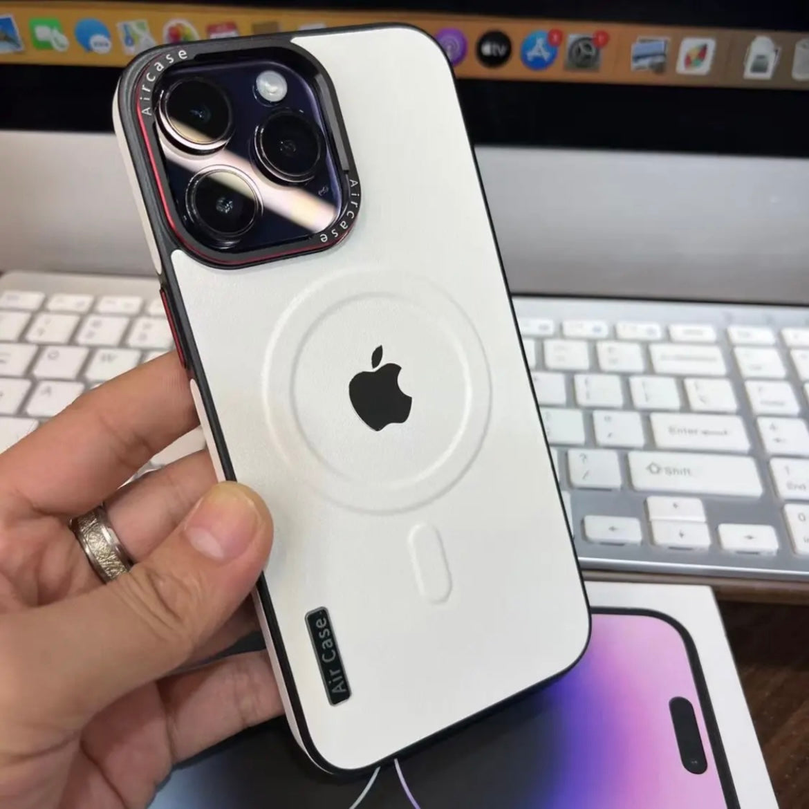 Apple 16-12 Lens Metal Frame Plain Leather Texture Magnetic Case