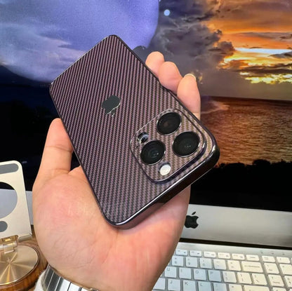 غطاء واقٍ رفيع للغاية من ألياف الكربون لأجهزة Apple 15~12