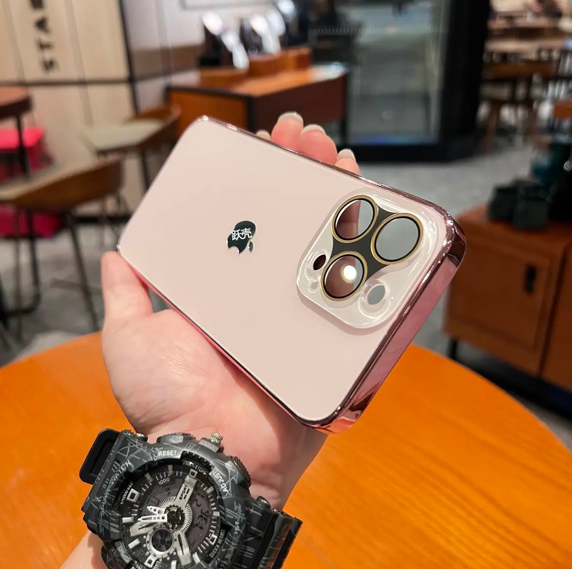 New iPhone 15/11 creative frosted phone case. Full mirror protection