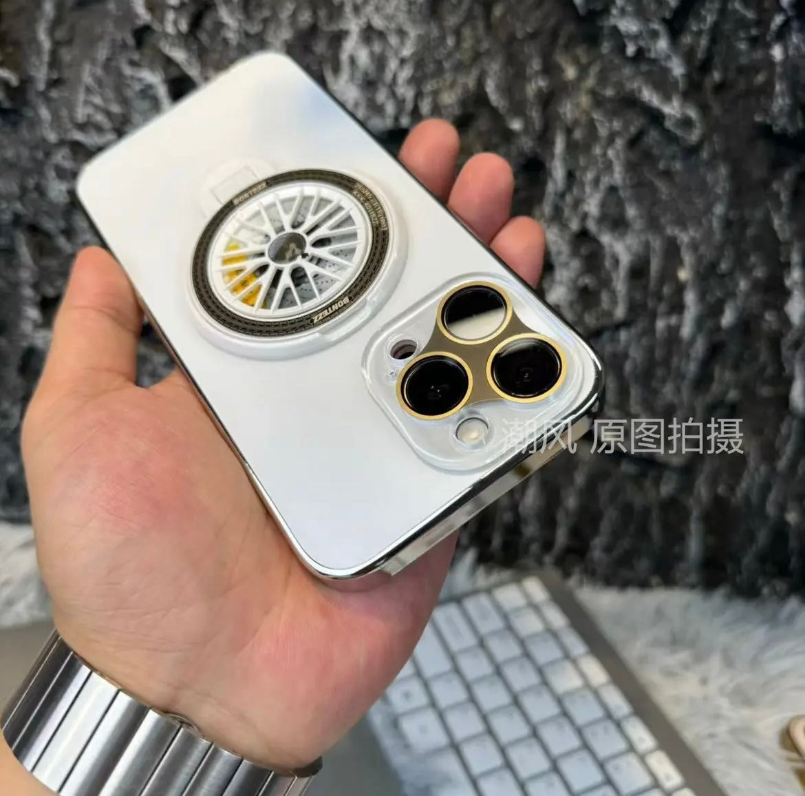 New -camera iPhone 15/11 frosted gyro bracket lens protective case