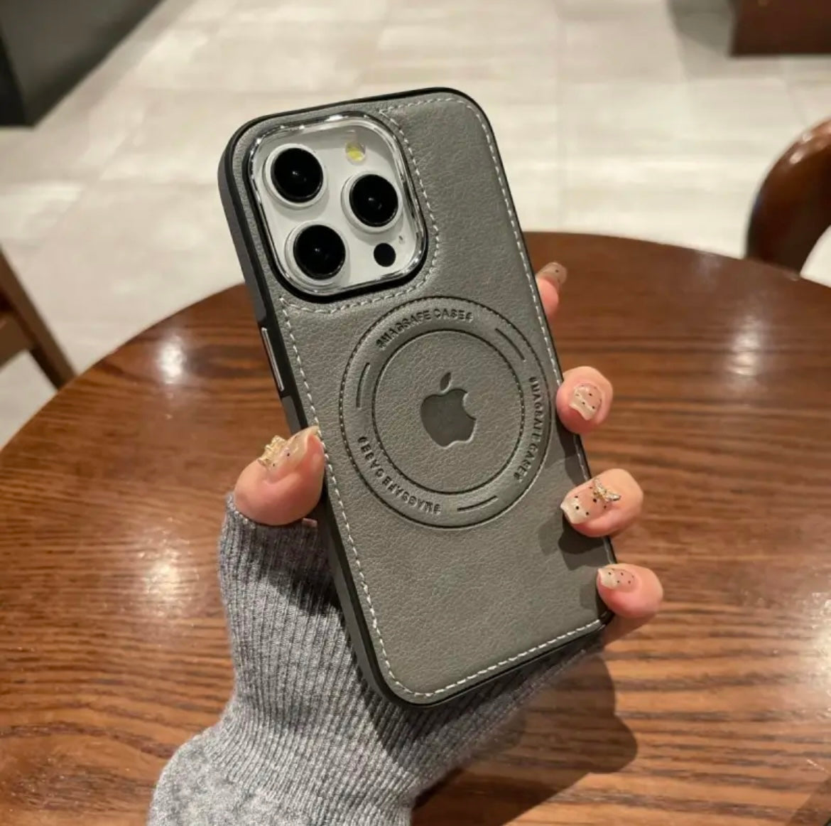 iPhone 15-12 luxury all-inclusive anti-fall shell simple high-grade leather mobile phone case