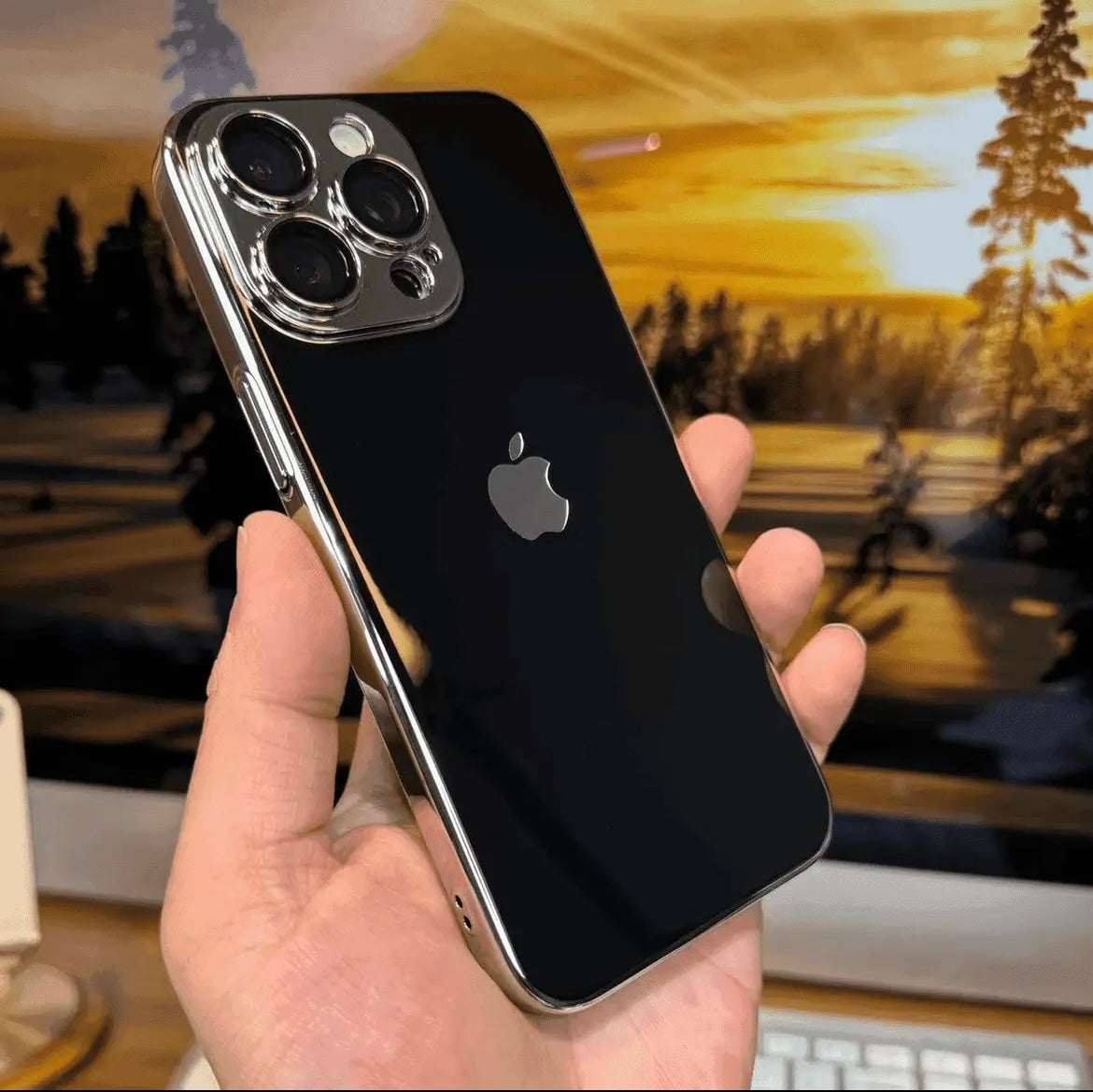 Internet celebrity trend PC electroplating shell Apple 16/15/14/13/12 mobile phone shell all-inclusive nano simple