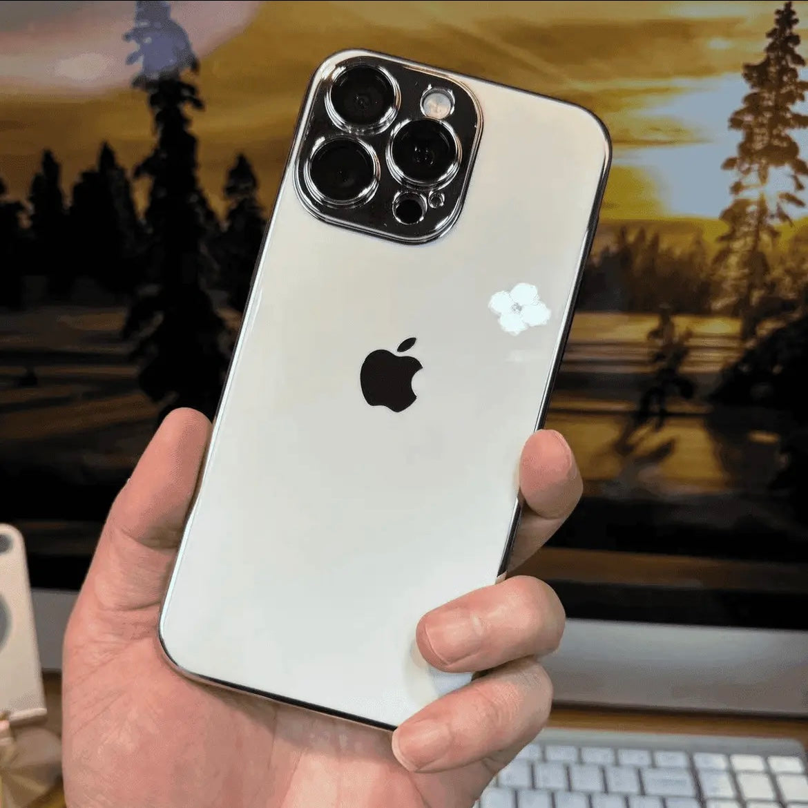 Internet celebrity trend PC electroplating shell Apple 16/15/14/13/12 mobile phone shell all-inclusive nano simple