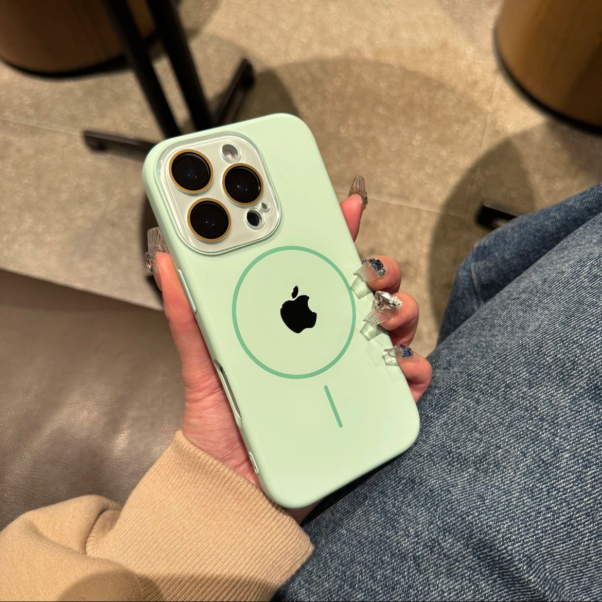 غطاء عدسة كريستالي عالي الجودة لهاتف iPhone 16-12 مع جراب ناعم مغناطيسي ملمس للبشرة