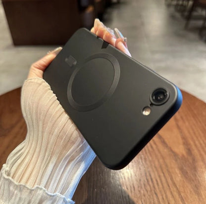 Applicable to iPhone 16e mobile phone case