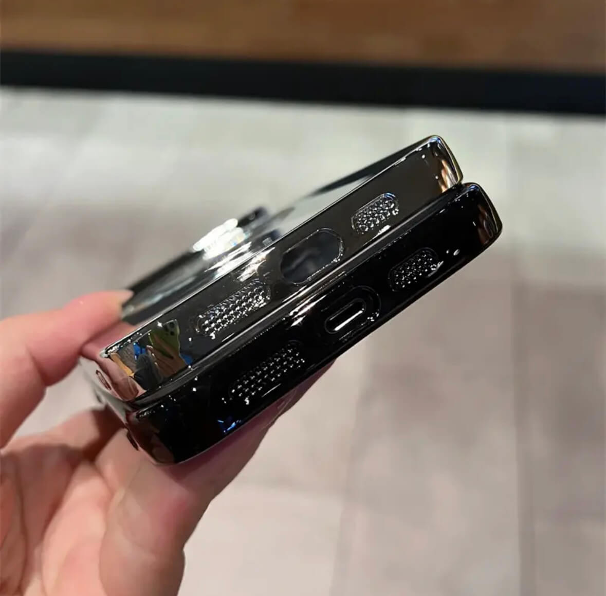 15-12Magnetic leak-tagged large window goggles, iPhone transparent new phone case