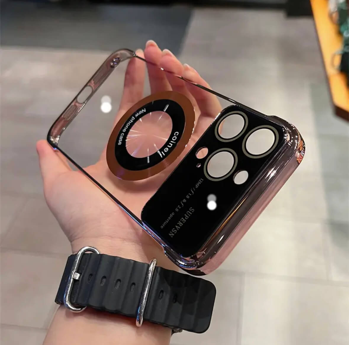 Clear Borderless logoview MagSafe Ultra Case