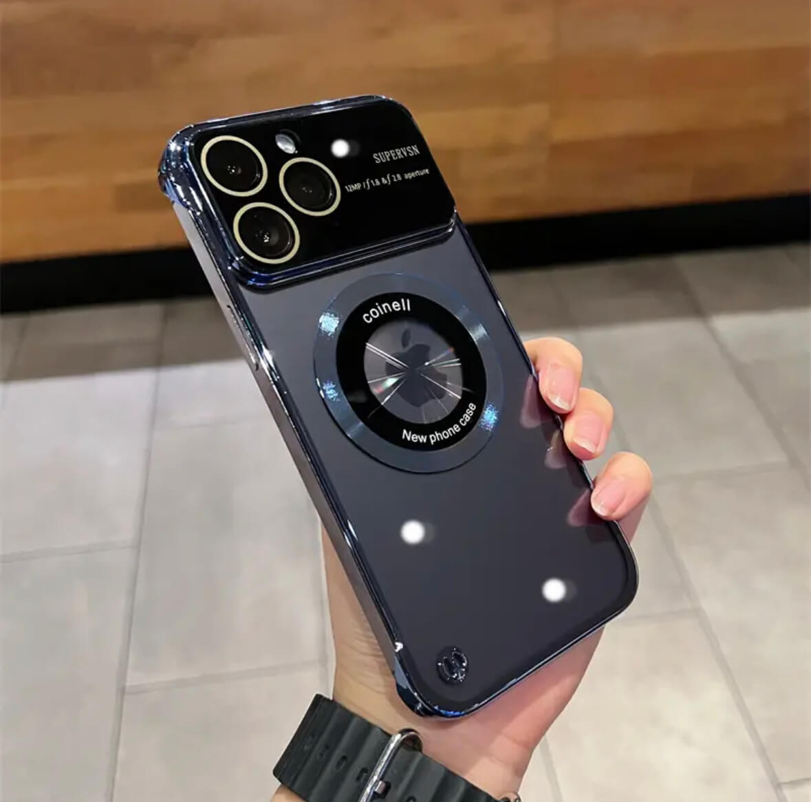 Clear Borderless logoview MagSafe Ultra Case